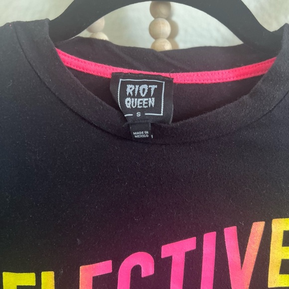 Graphics - Picture 5 of 5